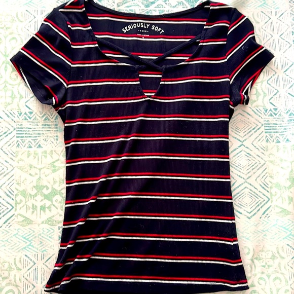 Aeropostale striped tshirt - Picture 1 of 3